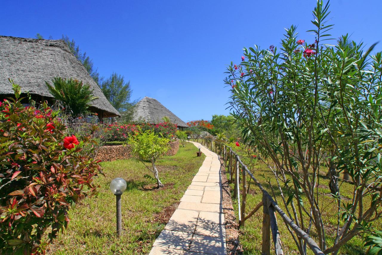 Hotel Club Dongwe Pingwe Exterior photo
